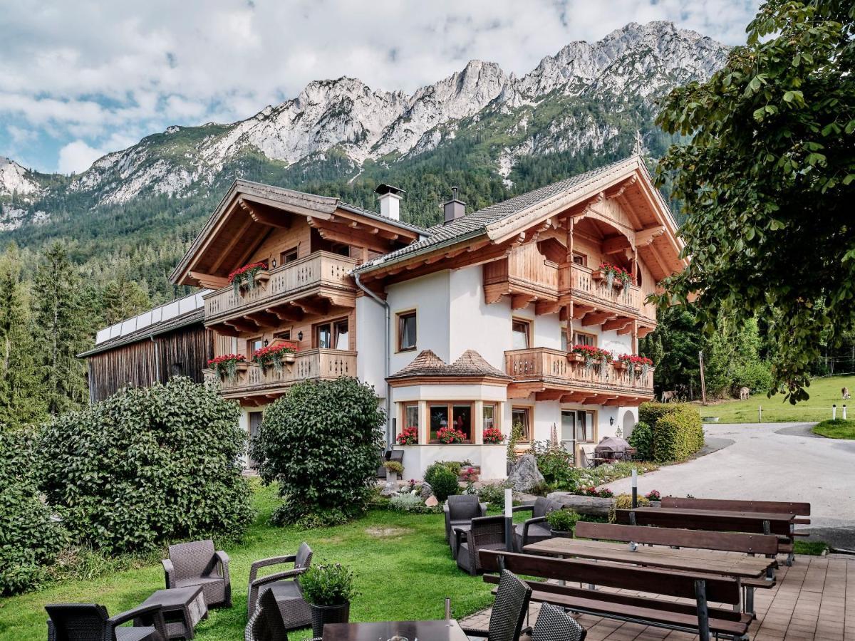 Berggasthof Baernstatt Scheffau am Wilden Kaiser Luaran gambar